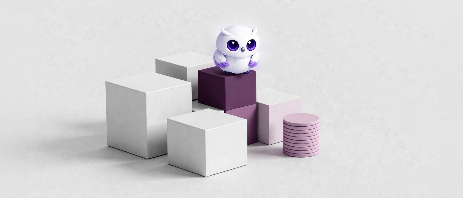 Коробки товара и стопка монет рядом